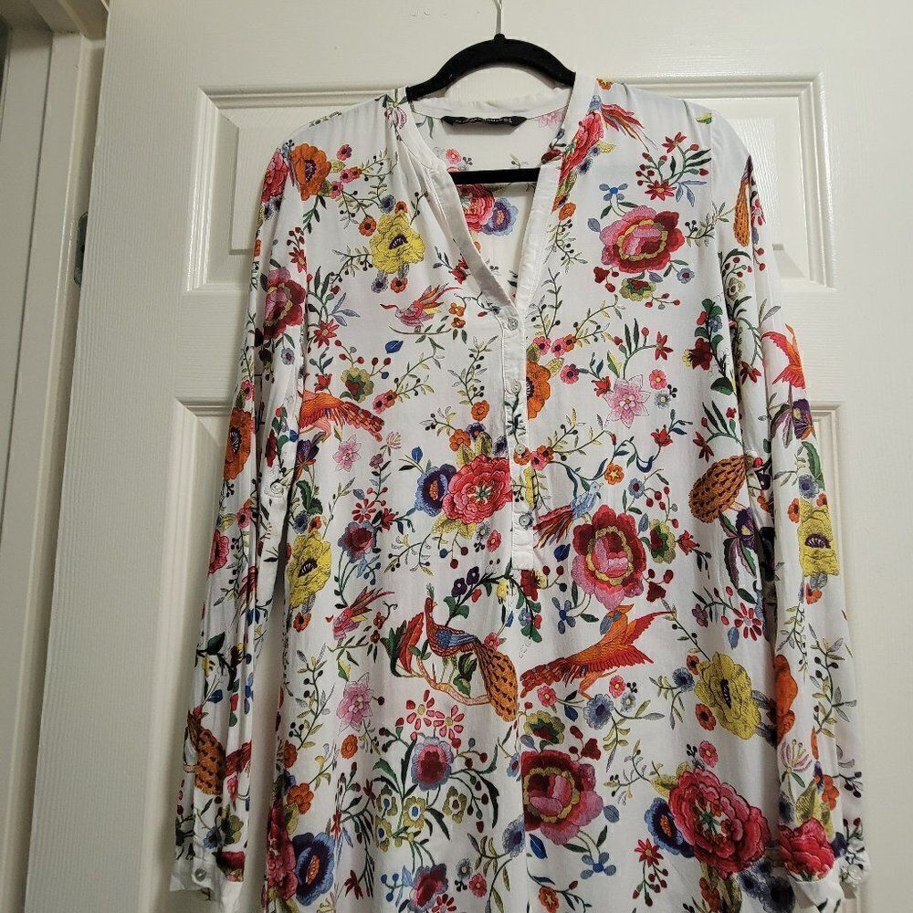 ZARA BIG FLORAL PRINT BACK BLOUSE size S
